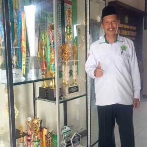 Torehkan Prestasi Gemilang 2025, MAN Lobar Jadi Madrasah Berdaya Saing Terbaik di NTB